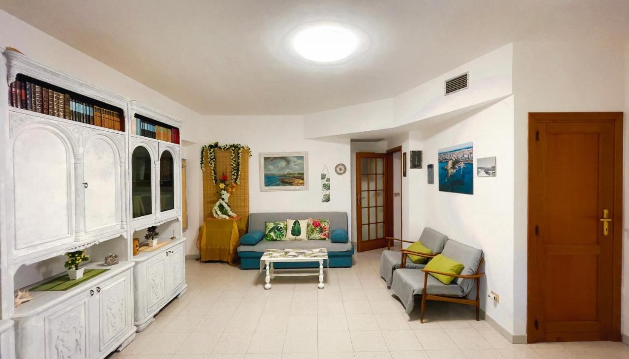 L'Hibiscus di Lucia Villa Alghero Bagian luar foto